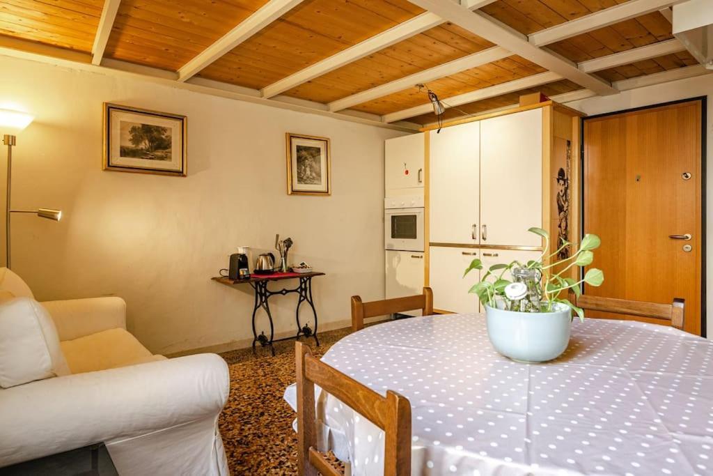 Residenza Fossalta Apartamento Bolonha Exterior foto